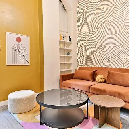 Apartment Rez-de-chaussee Montparnasse -ii Paris